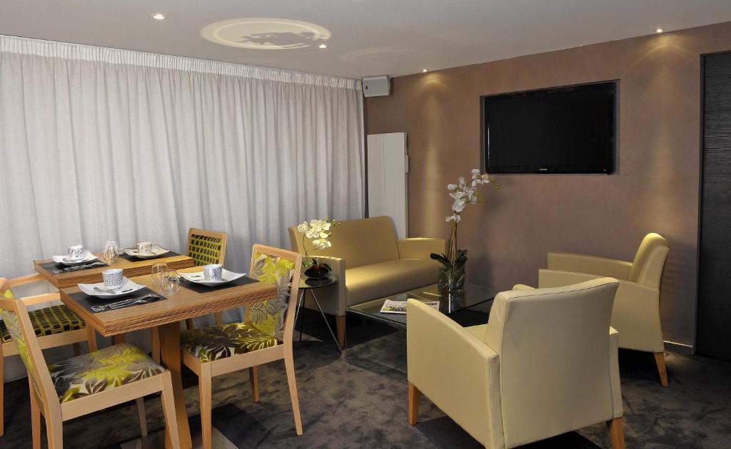Hotel O2B Aux Berges De Broceliande Beignon Bilik gambar